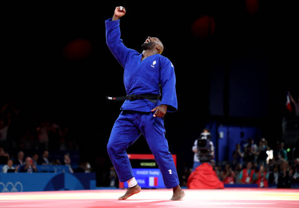 Teddy Riner : biographie, palmarès et secrets d'entraînement du roi du judo
